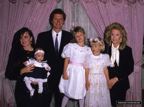 Paris Hilton Interesting Childhood Pictures And Facts